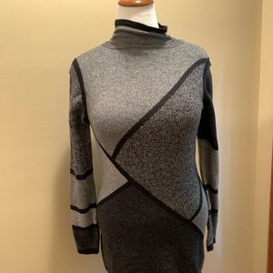 Title Nine sweater tunic
